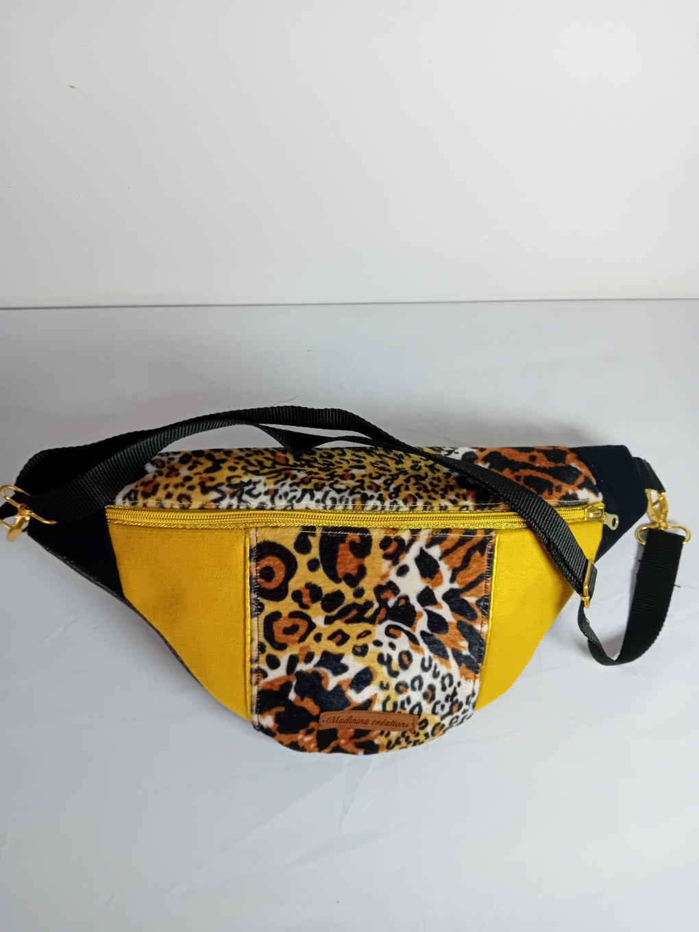 Sac banane léopard - P16B